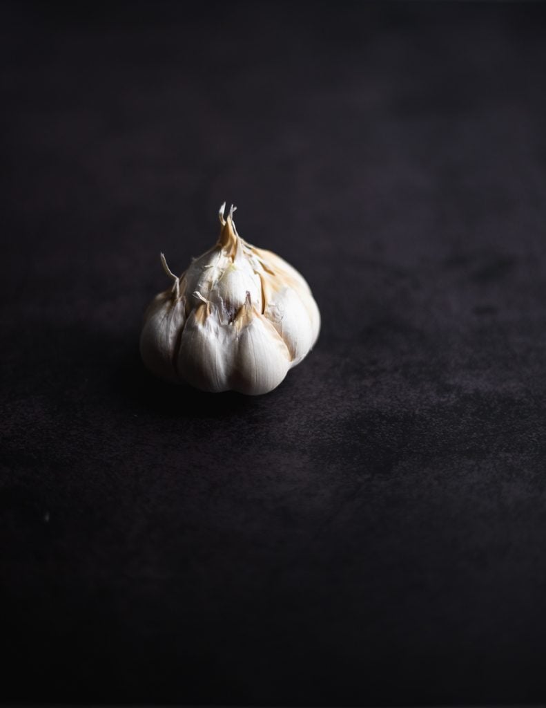 single head of garlic