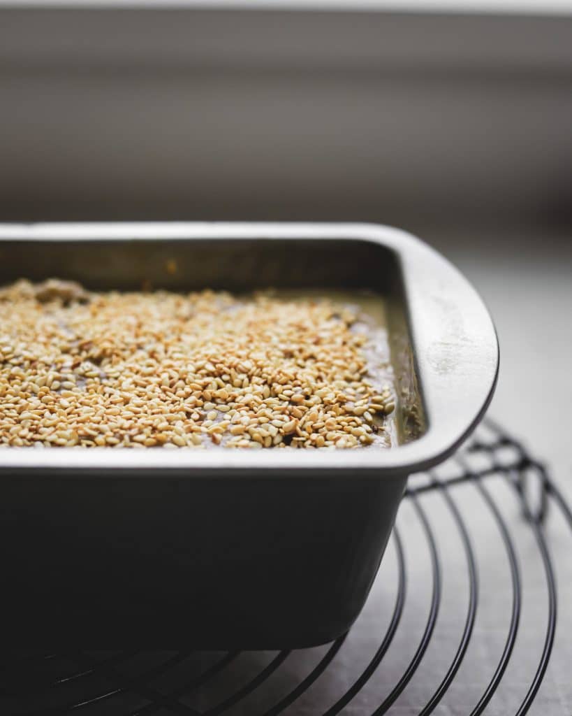 Loaf pan with sesame seeds 