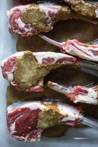 grilled-lamb-chop-process-marinade-on-chops