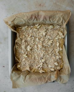 peach-anise-snack-cake-preparation-oven-ready