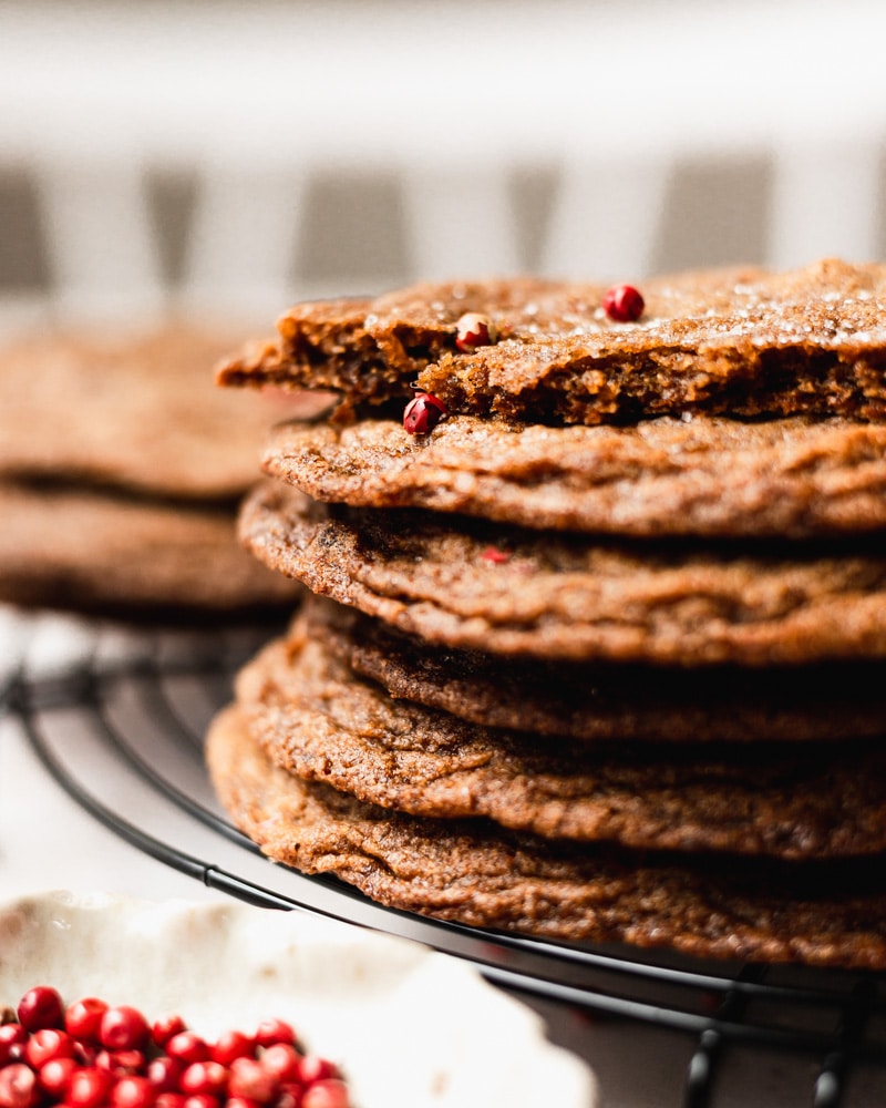 ginger-spice-cookies_final_stack