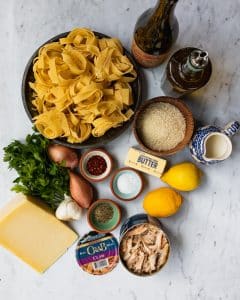 creamy-garlic-lemon-pasta-with-crab_process_ingredients