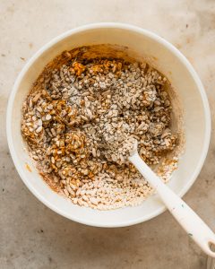 peanutbuttergranola-process-mixing-ingredients