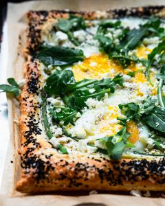 puff_pastry_breakfastpizza_final_sideview_withgreens