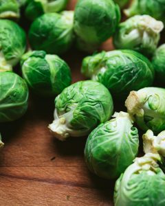 shavedbrusselsproutssalad_process_rawbrusselsprouts